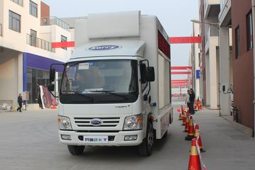 绿卡T&nbsp;载货车外观                                                图片