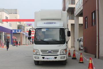 绿卡T&nbsp;载货车外观                                                图片