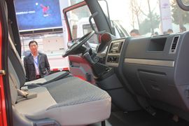 绿卡T&nbsp;载货车驾驶室                                               图片