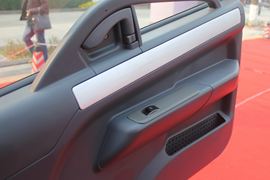 绿卡T&nbsp;载货车驾驶室                                               图片