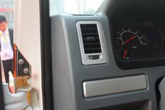 开瑞 绿卡S 129马力 4.215米单排栏板轻卡(宽体)(SQR1043H02D) 开瑞 绿卡S 129马力 4.215米单排栏板轻卡(宽体)(SQR1043H02D)