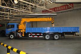 悍威J5M&nbsp;随车吊外观图片