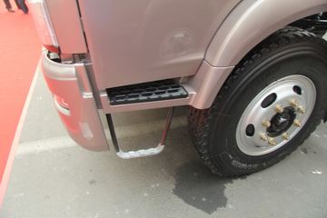 йHOWO ͳ˧ 160 5.2ػ(ZZ1127G421CD1)ͼƬ