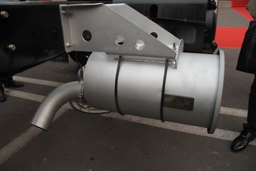 йHOWO ͳ˧ 160 5.2ػ(ZZ1127G421CD1)ͼƬ