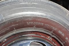 福田 奥铃捷运 116马力 CNG 3.735米排半厢式轻卡(BJ5049XXY-EC)