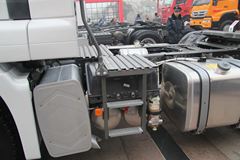 中国重汽 汕德卡SITRAK C7H重卡 400马力 4X2牵引车(ZZ4186V361MD1B)