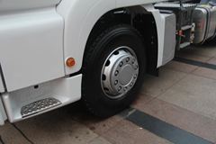 中国重汽 汕德卡SITRAK C7H重卡 400马力 4X2牵引车(ZZ4186V361MD1B)