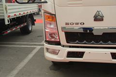 中国重汽HOWO 悍将 110马力 3.2米双排栏板轻卡(ZZ1047D3413D542)