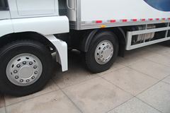 中国重汽 汕德卡SITRAK C7H 280马力 8X4 冷藏车