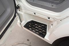 中国重汽HOWO 悍将 116马力 4.2米排半栏板轻卡