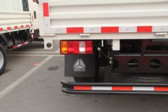 中国重汽HOWO 悍将 116马力 4.2米排半栏板轻卡