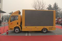 中国重汽HOWO 悍将 88马力 4.2米LED广告车轻卡 中国重汽HOWO 悍将 88马力 4.2米LED广告车轻卡