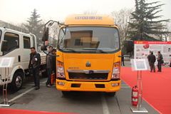 中国重汽HOWO 悍将 88马力 4.2米LED广告车轻卡 中国重汽HOWO 悍将 88马力 4.2米LED广告车轻卡