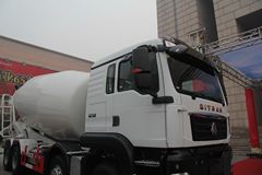 中国重汽 SITRAK C7H重卡 400马力 8X4 混凝土搅拌车(ZZ5316GJBV366MD1) 中国重汽 SITRAK C7H重卡 400马力 8X4 混凝土搅拌车(ZZ5316GJBV366MD1)