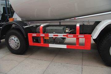 �й����� SITRAK C7H�ؿ� 400���� 8X4 ���������賵ͼƬ