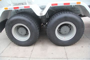 �й����� SITRAK C7H�ؿ� 400���� 8X4 ���������賵ͼƬ