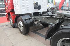 中国重汽 HOKA H7重卡 340马力 6X2牵引车(LNG)(ZZ4253N25C1E1L)