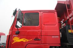 中国重汽 HOKA H7系重卡 380马力 8X4 8.3米LNG自卸车(ZZ3313N4661E1L)