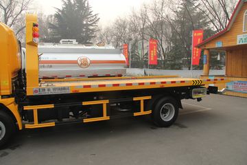 重汽HOWO轻卡底盘&nbsp;清障车外观图片