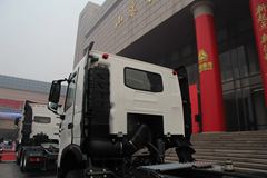 中国重汽 HOWO-T7H重卡 400马力 8X4 混凝土搅拌车(底盘)(ZZ1317N366MD1)