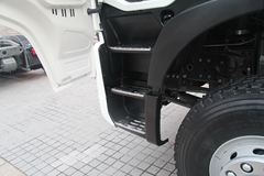 中国重汽 HOWO-T7H重卡 400马力 8X4 混凝土搅拌车(底盘)(ZZ1317N366MD1)