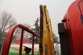 悍将&nbsp;随车吊上装图片