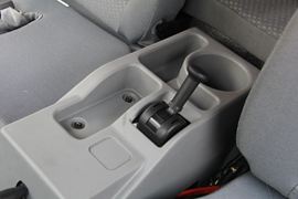 黄河&nbsp;自卸车驾驶室                                               图片