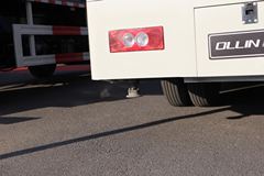 福田 奥铃CTX 131马力 3.7米排半厢式轻卡(宣传车)(BJ5049XXC-FC)