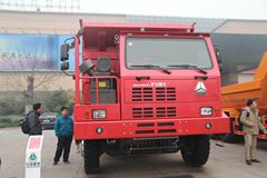 中国重汽 HOWO 430马力 6X4 宽体矿用自卸车 中国重汽 HOWO 430马力 6X4 宽体矿用自卸车