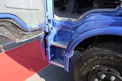 福田 奥铃CTX中卡 170马力 4X2 6.75米排半载货车(BJ1169VKPEK-FA)