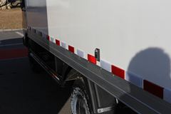 福田 奥铃捷运 100马力 4X2 冷藏车(BJ5041V8BEA-KS1)