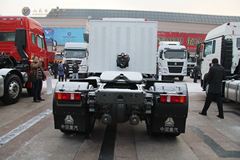 中国重汽 HOWO T5G重卡 290马力 4X2牵引车(LNG)(ZZ4187M421GE1LB)