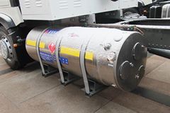 中国重汽 HOWO T5G重卡 290马力 4X2牵引车(LNG)(ZZ4187M421GE1LB)