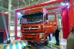 重汽王牌 重卡 280马力 8X4 9.4米载货车底盘(代号012)(CDW1310A1T4)