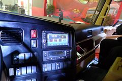 重汽王牌 重卡 280马力 8X4 9.4米载货车底盘(代号012)(CDW1310A1T4)