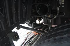 中国重汽 HOWO T7H重卡 400马力 6X2牵引车(ZZ4257V323HD1)