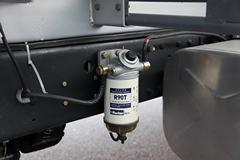 福田 欧曼EXT 3系 210马力 4X2 油罐车底盘(BJ5163GYY-AB) 福田 欧曼EXT 3系 210马力 4X2 油罐车底盘(BJ5163GYY-AB)