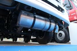 欧曼雄狮&nbsp;洒水车/喷洒车底盘图片