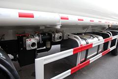 福田 欧曼5系 210马力 6X2 洒水车(BJ5253GYY-XA)