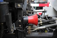 福田 欧曼5系 210马力 6X2 洒水车(BJ5253GYY-XA)