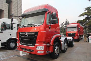 中国重汽 豪瀚J5G重卡 340马力 6X2牵引车(ZZ4255N27C3D1B)