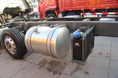 中国重汽 豪瀚J5G重卡 206马力 6X2载货车底盘(ZZ1255H56C3D1)