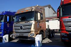 福田 欧曼GTL 6系重卡 420马力 6X4牵引车(BJ4259SMFKB-XB)