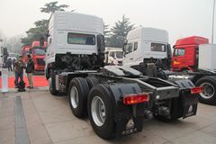 中国重汽 斯太尔重卡 380马力 6X4牵引车(ZZ4253N3241D1BN)