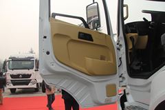中国重汽 斯太尔重卡 380马力 6X4牵引车(ZZ4253N3241D1BN)