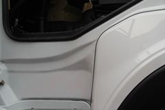 中国重汽 斯太尔重卡 380马力 6X4牵引车(ZZ4253N3241D1BN)
