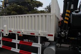 HOWO T5G&nbsp;随车吊上装图片