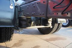 中国重汽 HOWO T5G重卡 280马力 4X2载货车(ZZ1167K561GD1)