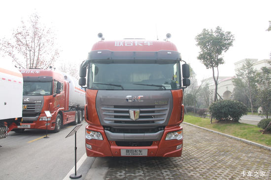 ���Ͽ��� U380�ؿ� 380���� 6X2ǣ����(QCC4252D659)