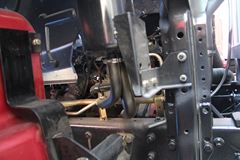 福田 欧马可5系中卡 170马力 4X2 6.75米厢式载货车(BJ5139XXY-F1)